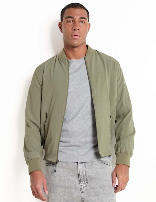 Chamarra casual con bolsillos para hombre 1