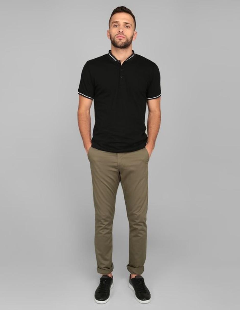 Playera cuello henley para hombre 6