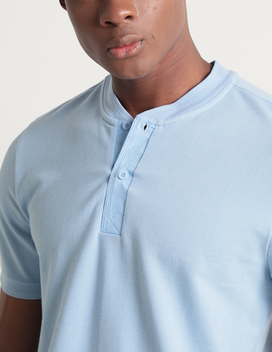Playera cuello mao para hombre 4