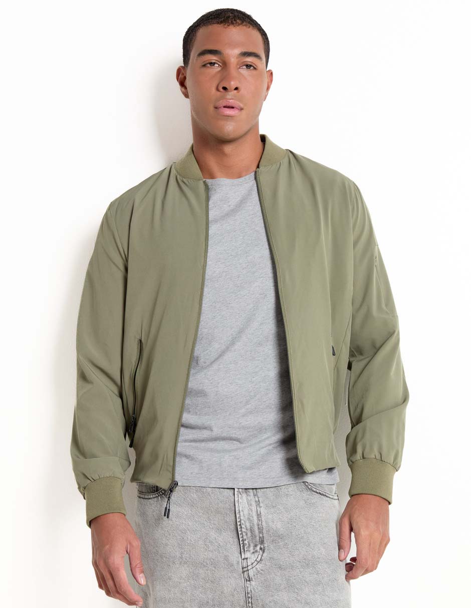 Chamarra casual con bolsillos para hombre