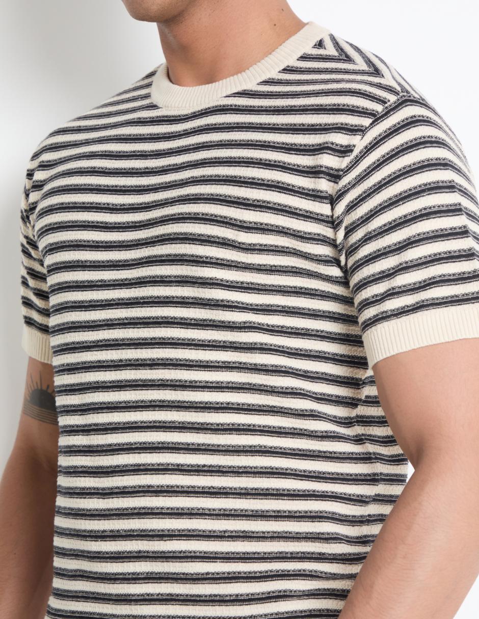 Playera cuello redondo para hombre 4