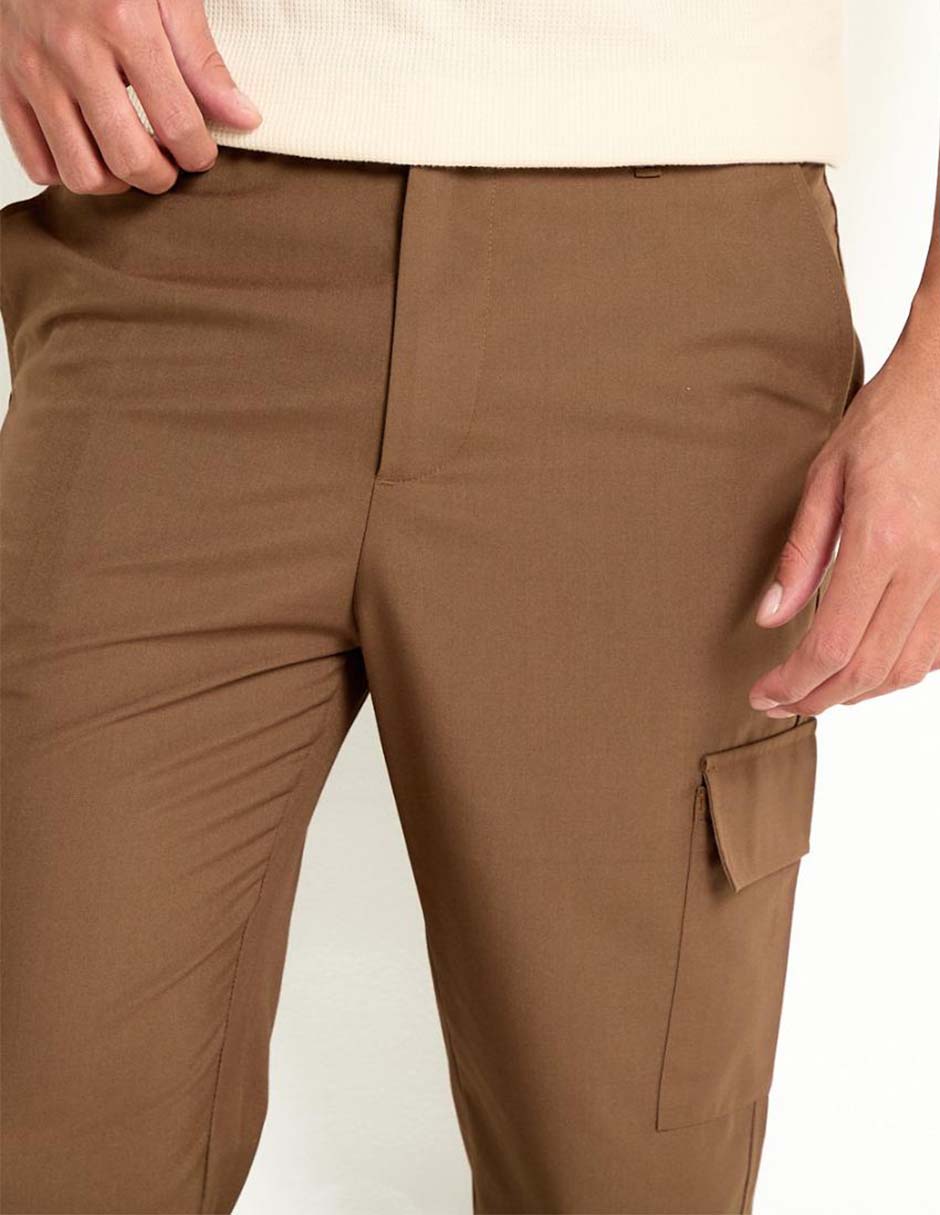 Pantalón cargo slim para hombre 4