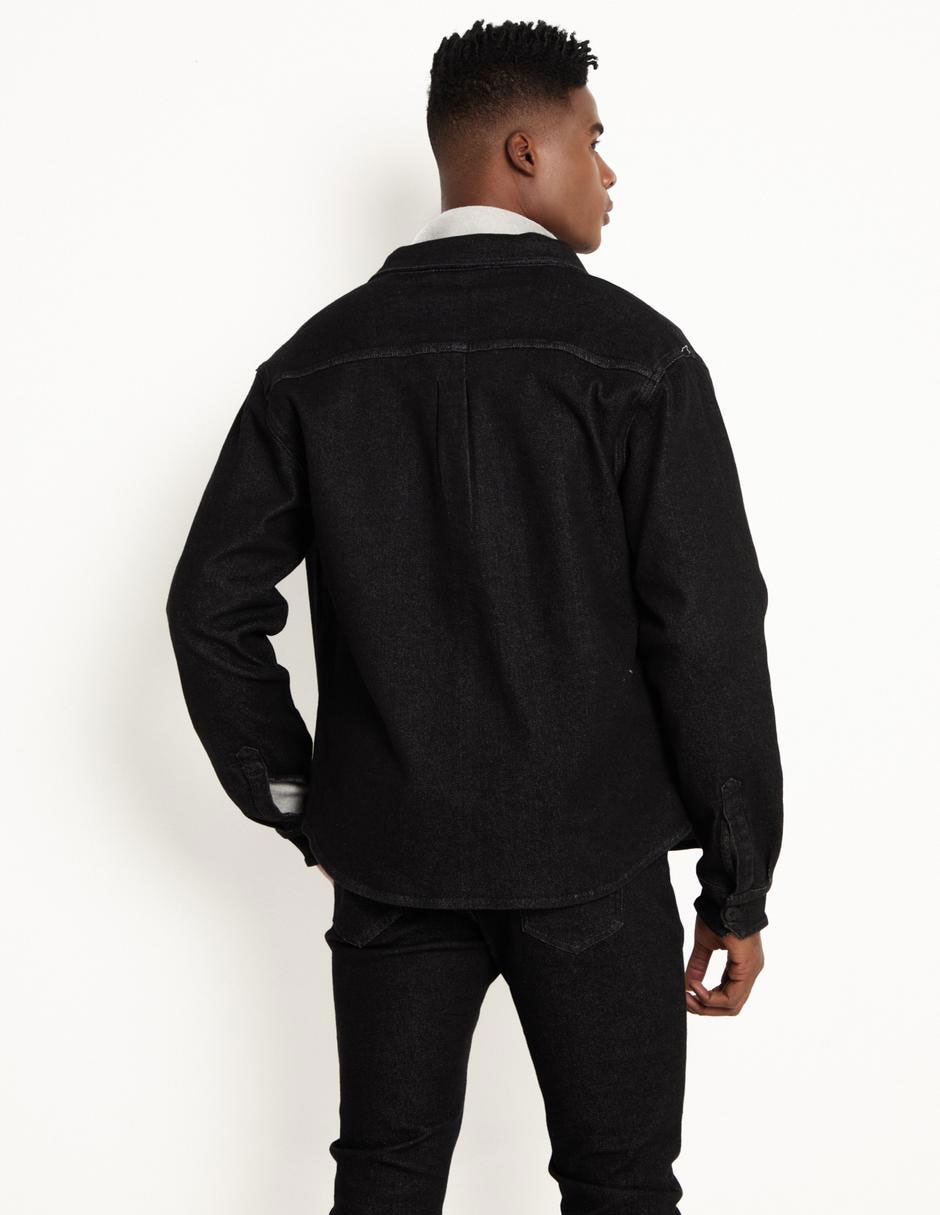 Chamarra denim con bolsillos para hombre 2