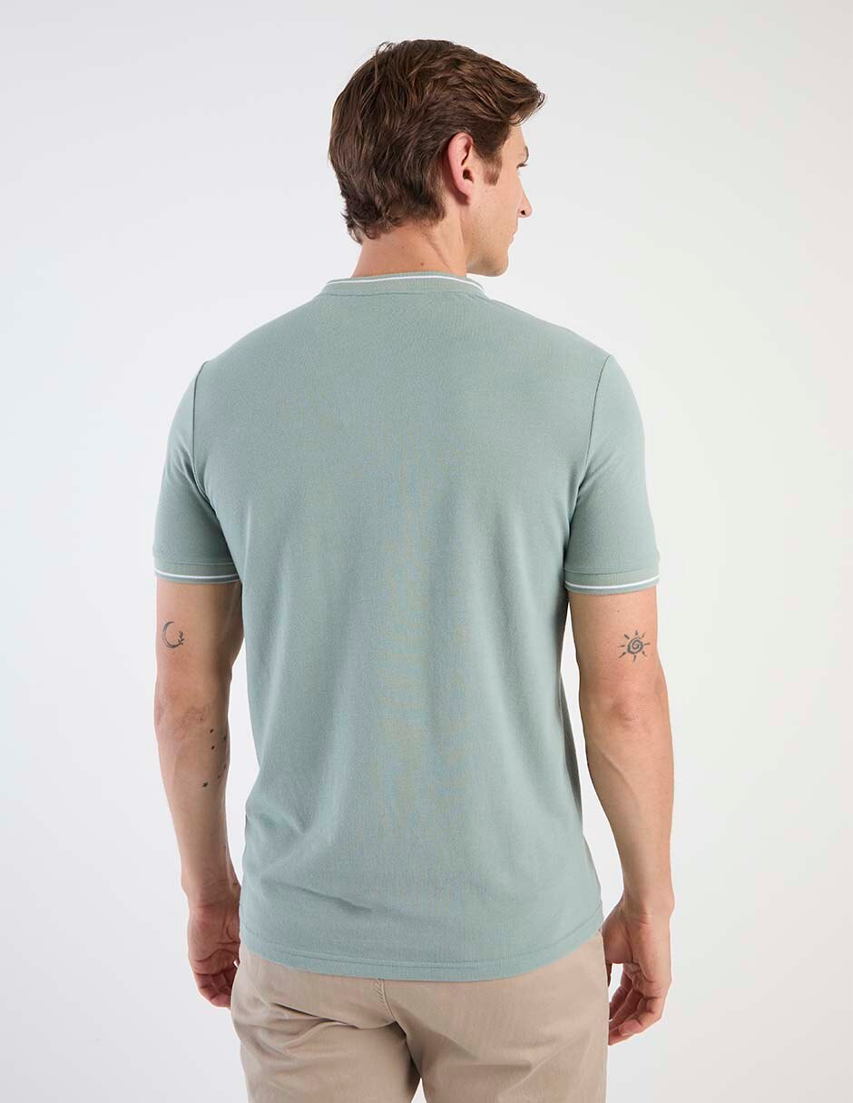 Playera Red Line cuello henley para hombre 2