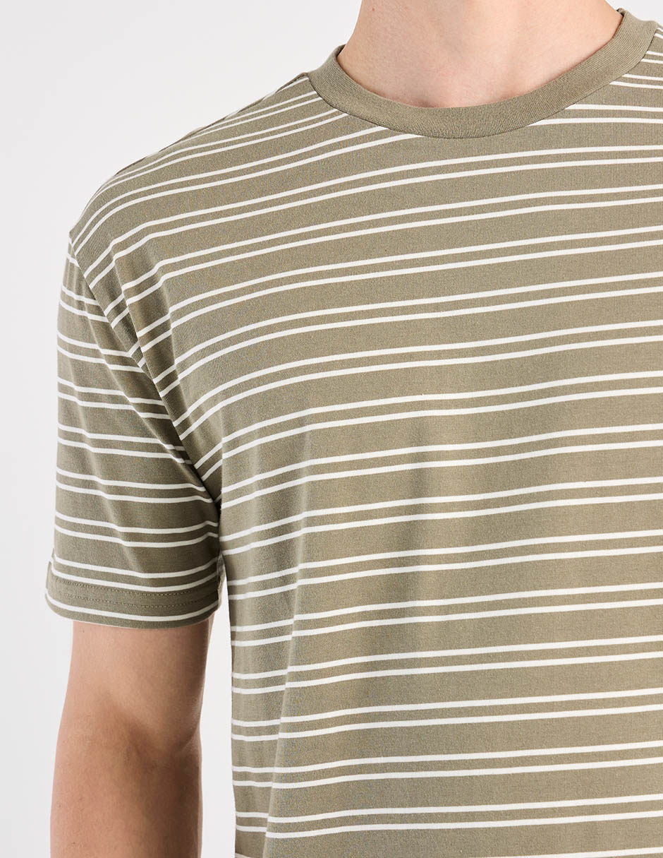 Playera cuello redondo para hombre 4