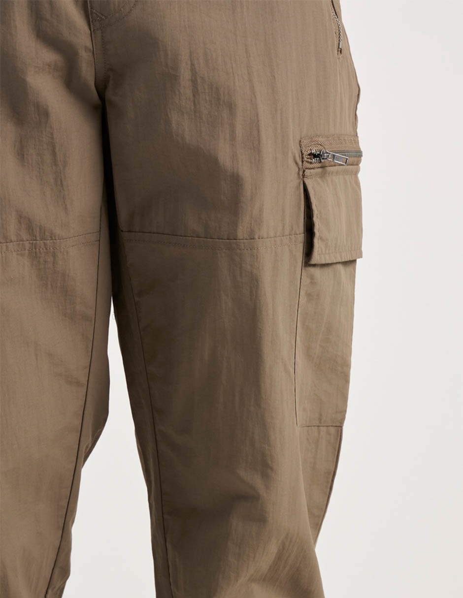 Pantalón straight para hombre 5
