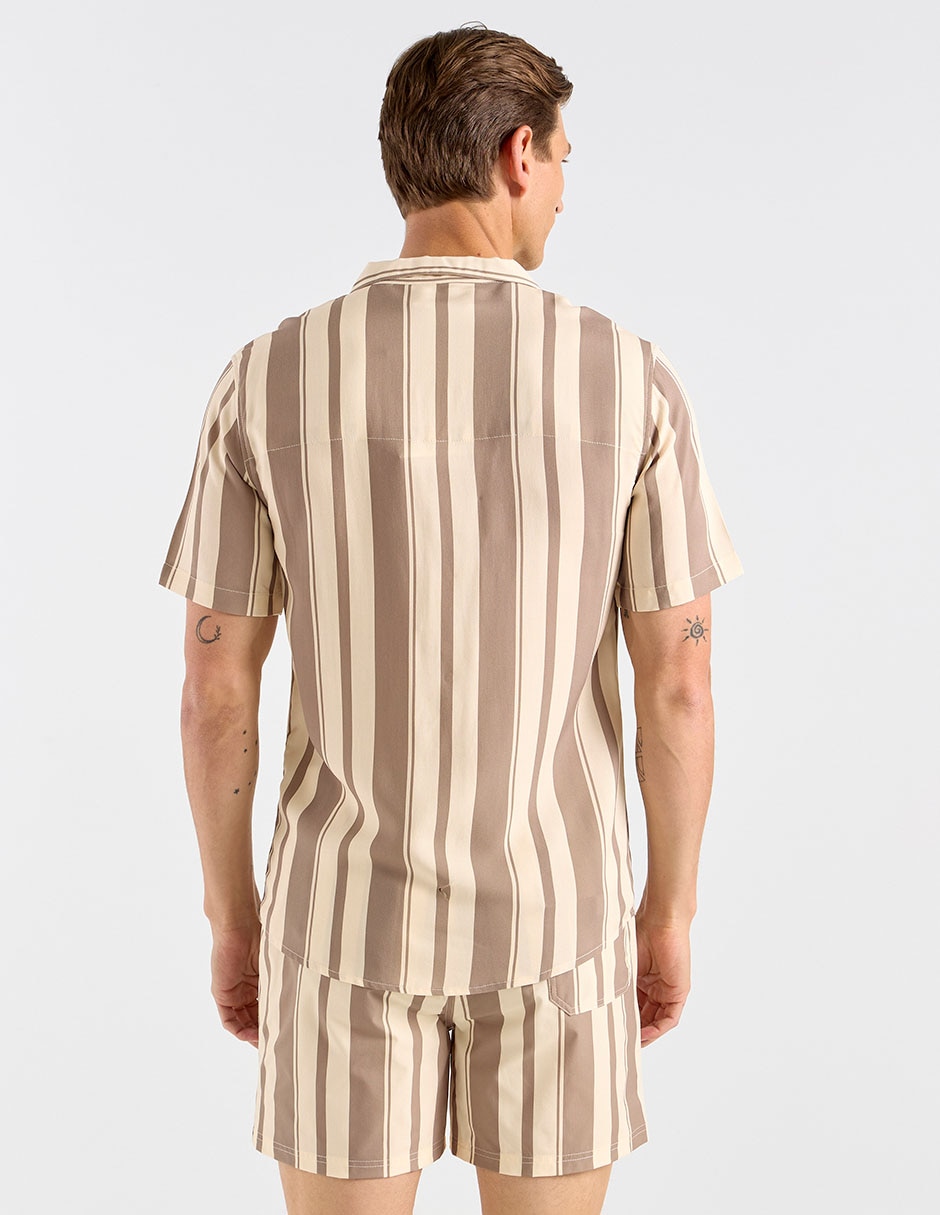 Camisa manga corta para hombre 6