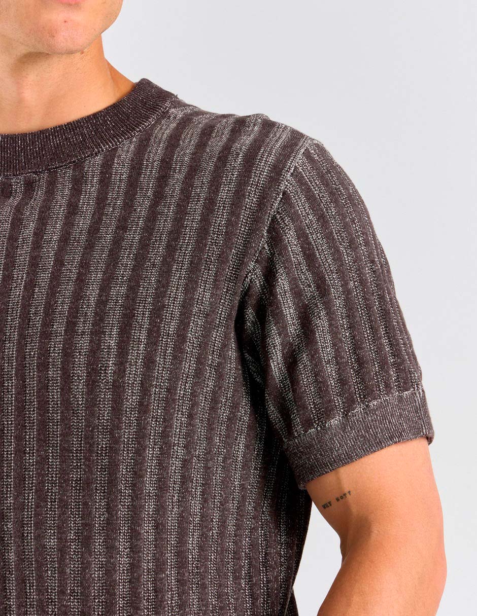 Playera cuello redondo para hombre 5