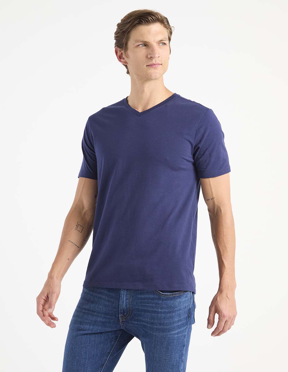 Playera cuello V para hombre